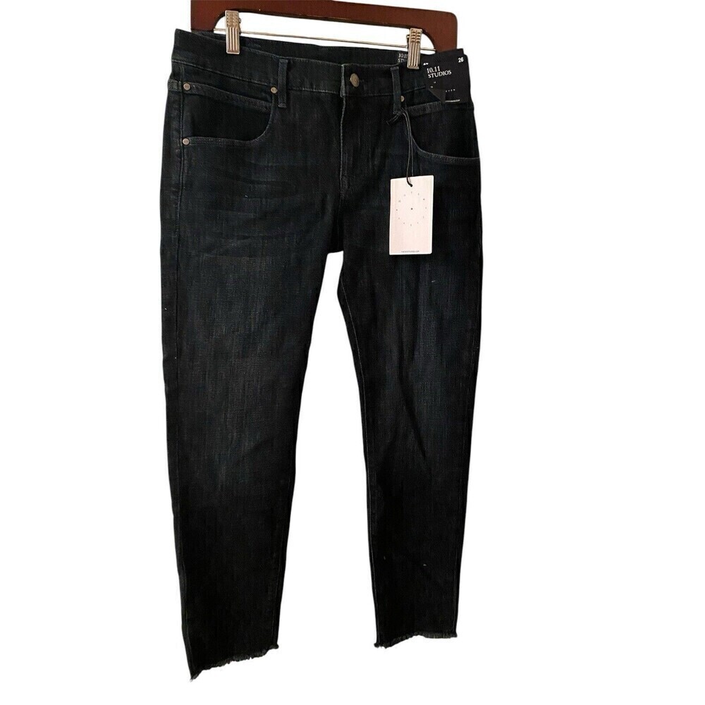 10.11 Studios Jeans TENELLEVEN fray 26 NWT